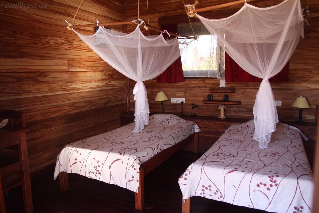 Hotel Solidaire Mangily Ифати Номер фото